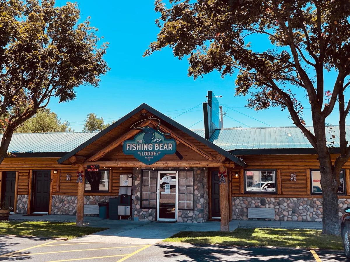 The Fishing Bear Lodge Ashton Buitenkant foto